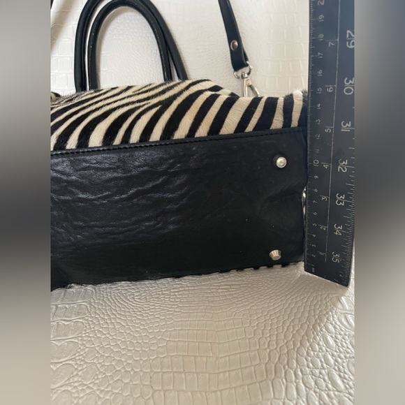 zebra hide leather bag - Picture 5 of 8